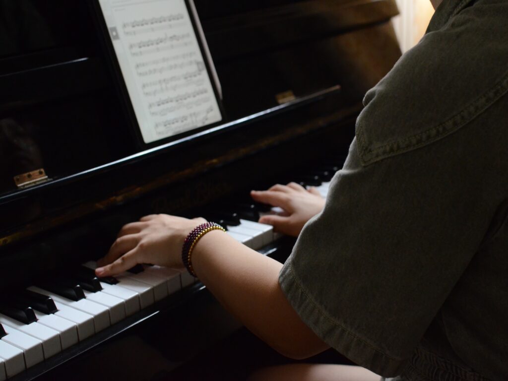 This image has an empty alt attribute; its file name is cdef49d9cncfcc981f955059473c25f4-1024x768.jpg